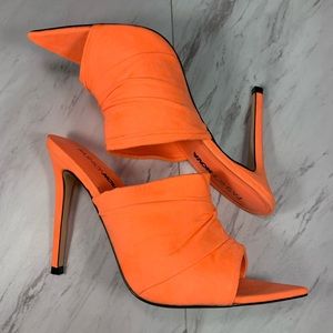 Orange heeled slips